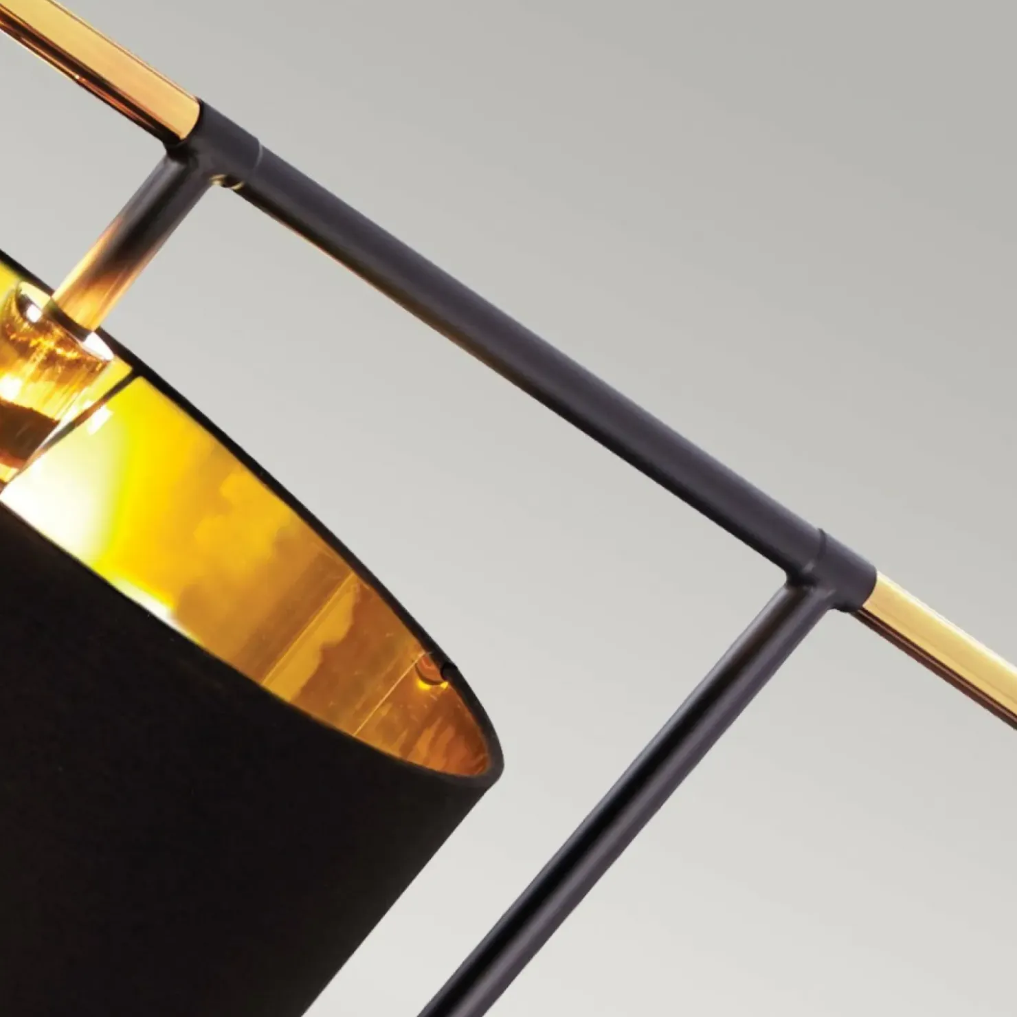 Czarna lampa podłogowa z abażurem BALANCE-FL-BKPB z serii BALANCE*Sklep Kaja Discount