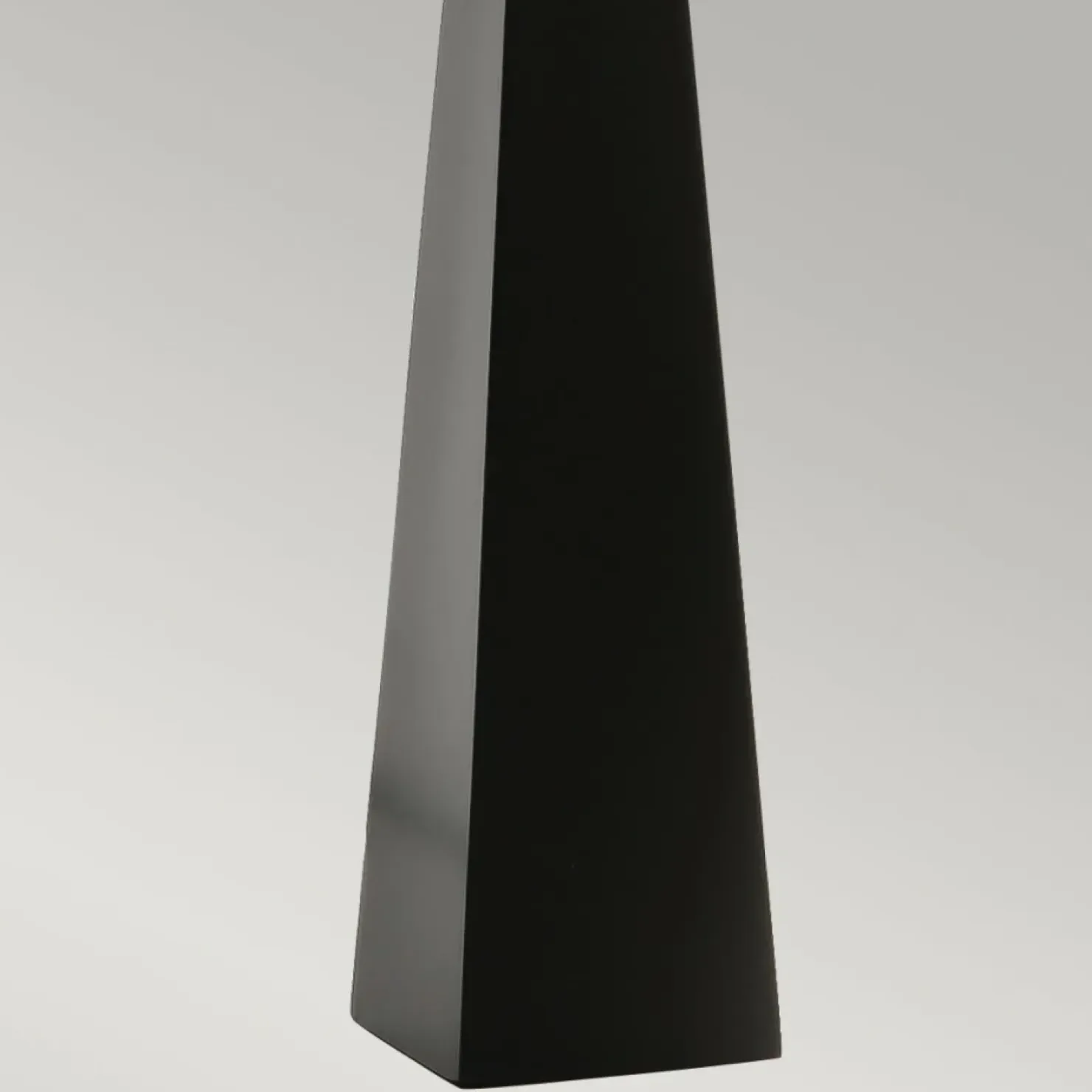 Czarna lampka stołowa z abażurem ASCENT-TL-BLK z serii ASCENT*Sklep Kaja Online
