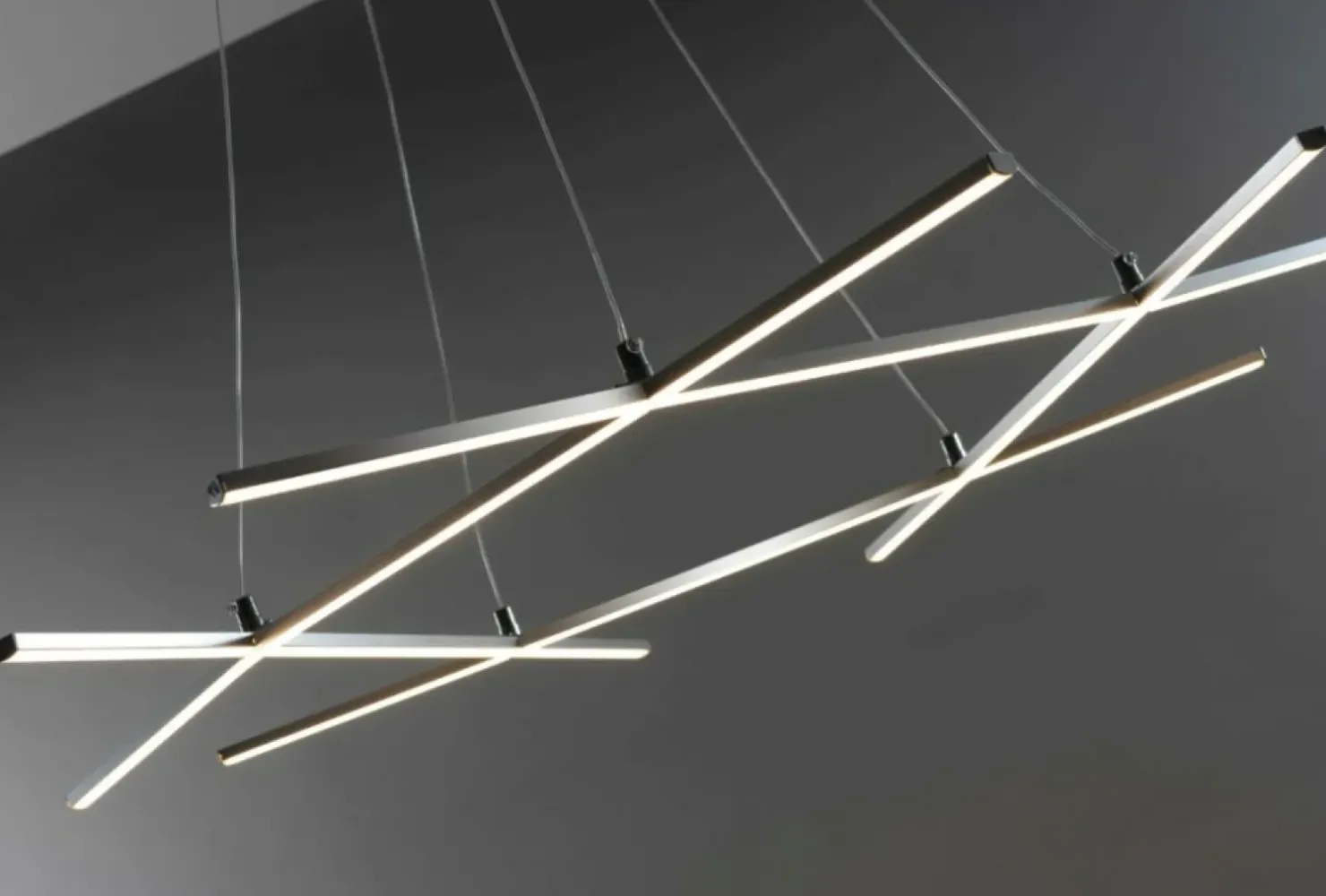 Store Sklep Kaja Duża, ledowa lampa wisząca do salonu A0020-350 ANDROS | Kaja srebrny