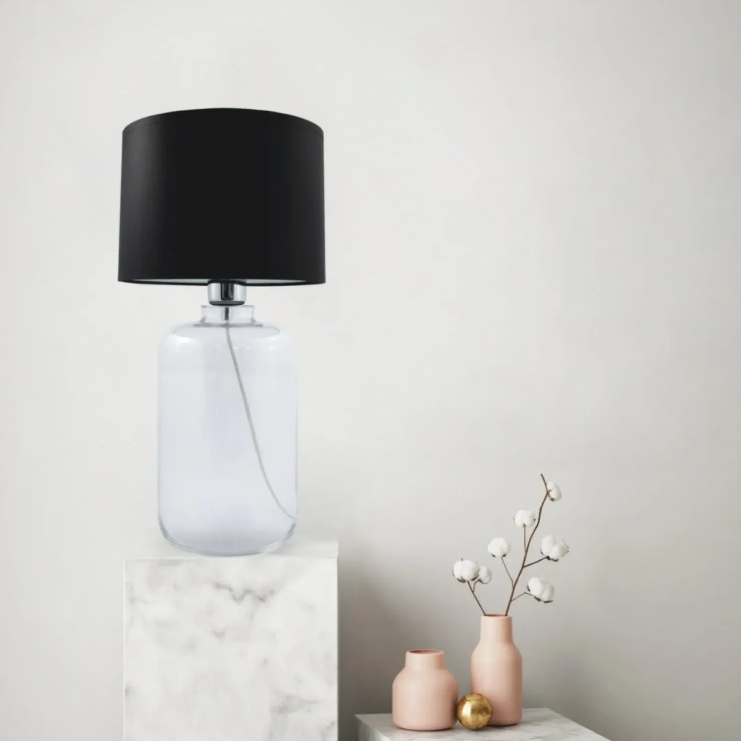 Elegancka lampka idealna na szafkę nocną 5501BK SAMASUN | Kaja*Sklep Kaja Discount