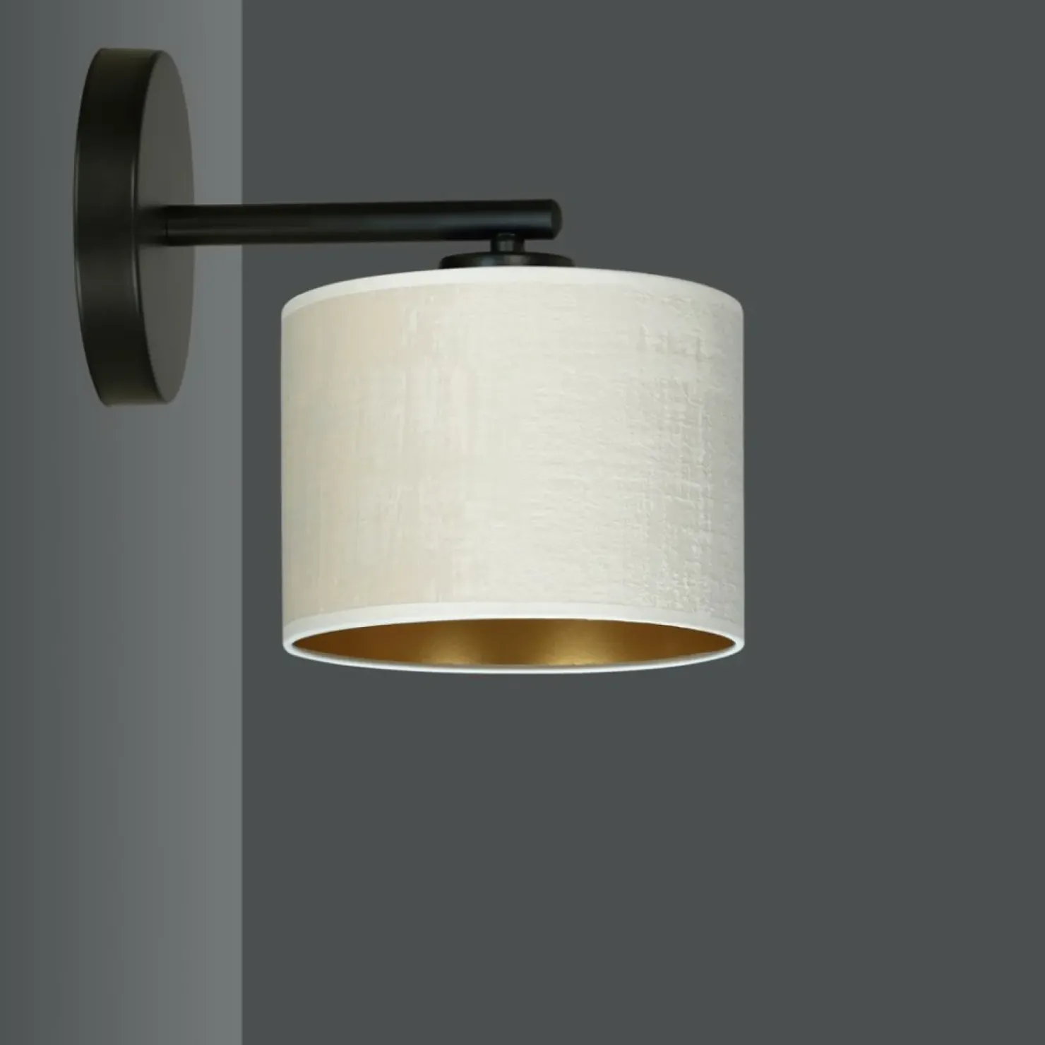 Klasyczna lampa ścienna z biało-złotym abażurem 1052/K1 HILDE | Kaja*Sklep Kaja Cheap