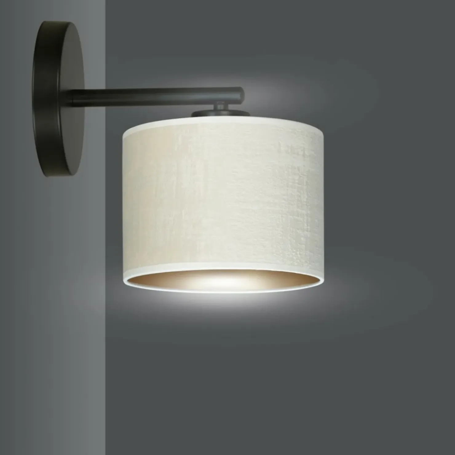 Klasyczna lampa ścienna z biało-złotym abażurem 1052/K1 HILDE | Kaja*Sklep Kaja Cheap