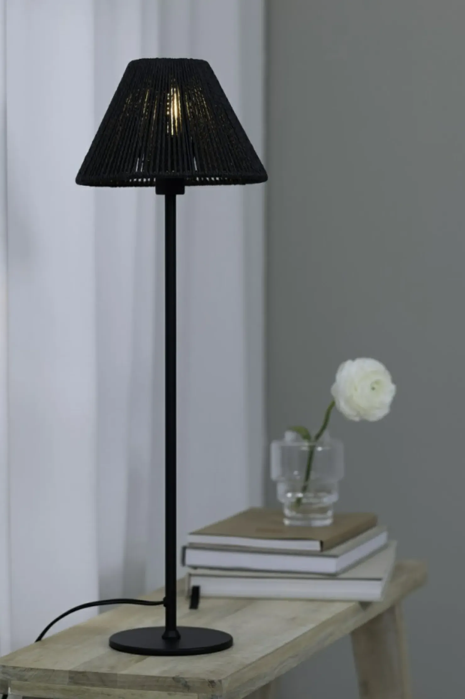 Lampa podłogowa z plecionym abażurem 108446 z serii CORDA | Kaja*Sklep Kaja Fashion