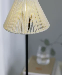 Lampa stojąca w stylu eco, z plecionym abażurem 108445 z serii CORDA*Sklep Kaja Online