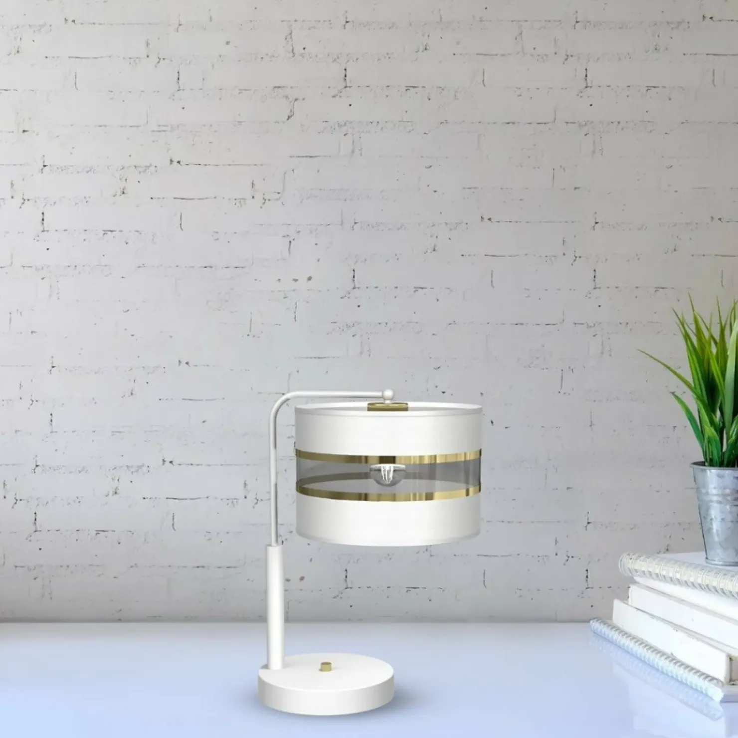 Lampa stołowa z m abażurem, do salonu MLP7354 z serii ULTIMO | Kaja Oświetl*Sklep Kaja New