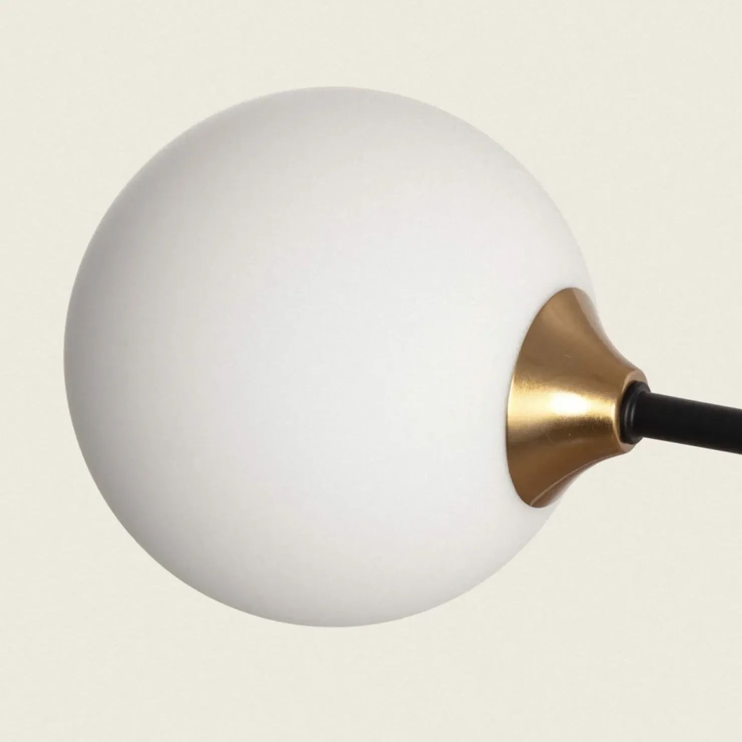 New Sklep Kaja Lampa wisząca z białymi kloszami, do salonu ABR-4KLW-Z MILANO | Kaja złoty