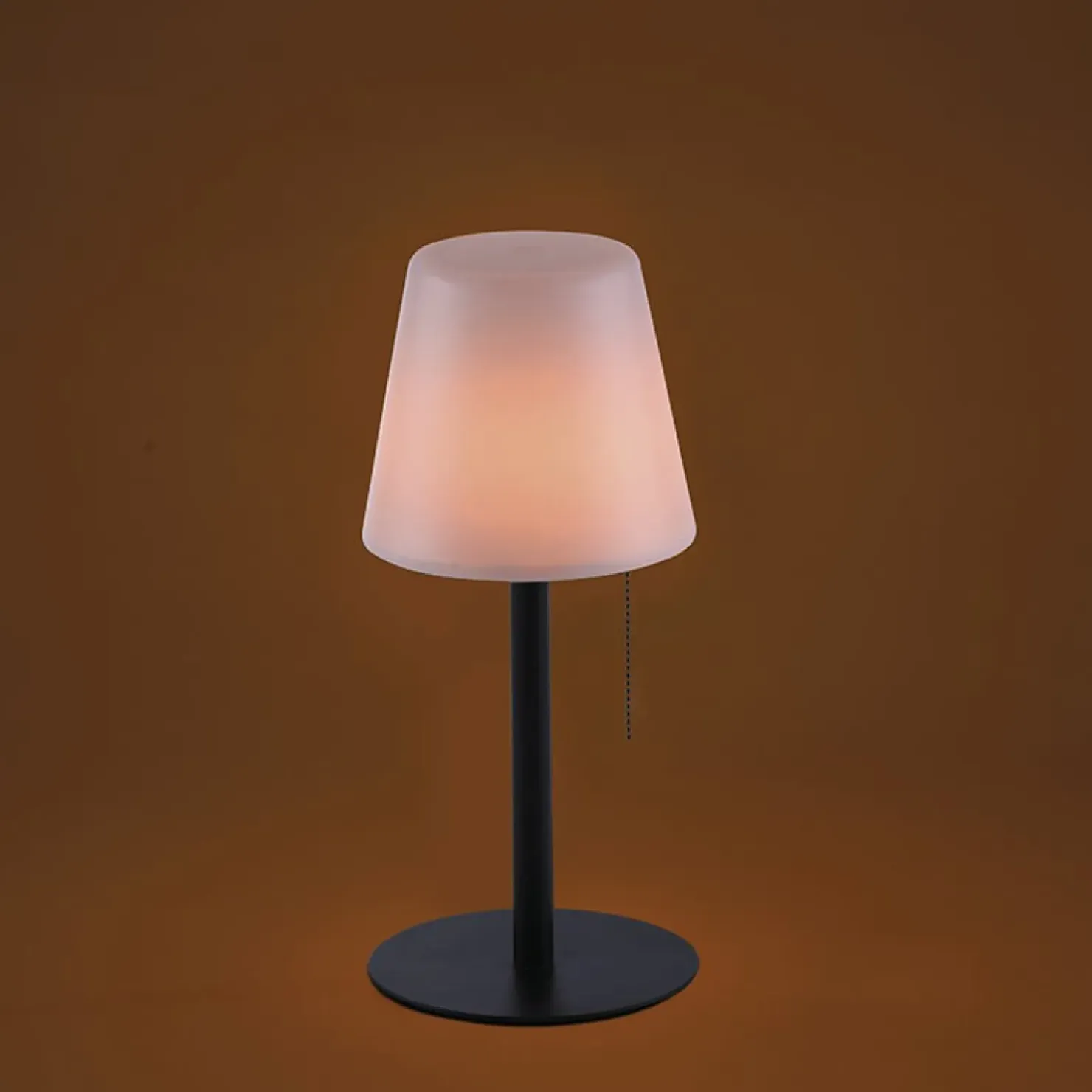 Lampka stołowa na akumulator z efektem lawy 19753-18 z serii KENO*Sklep Kaja Flash Sale
