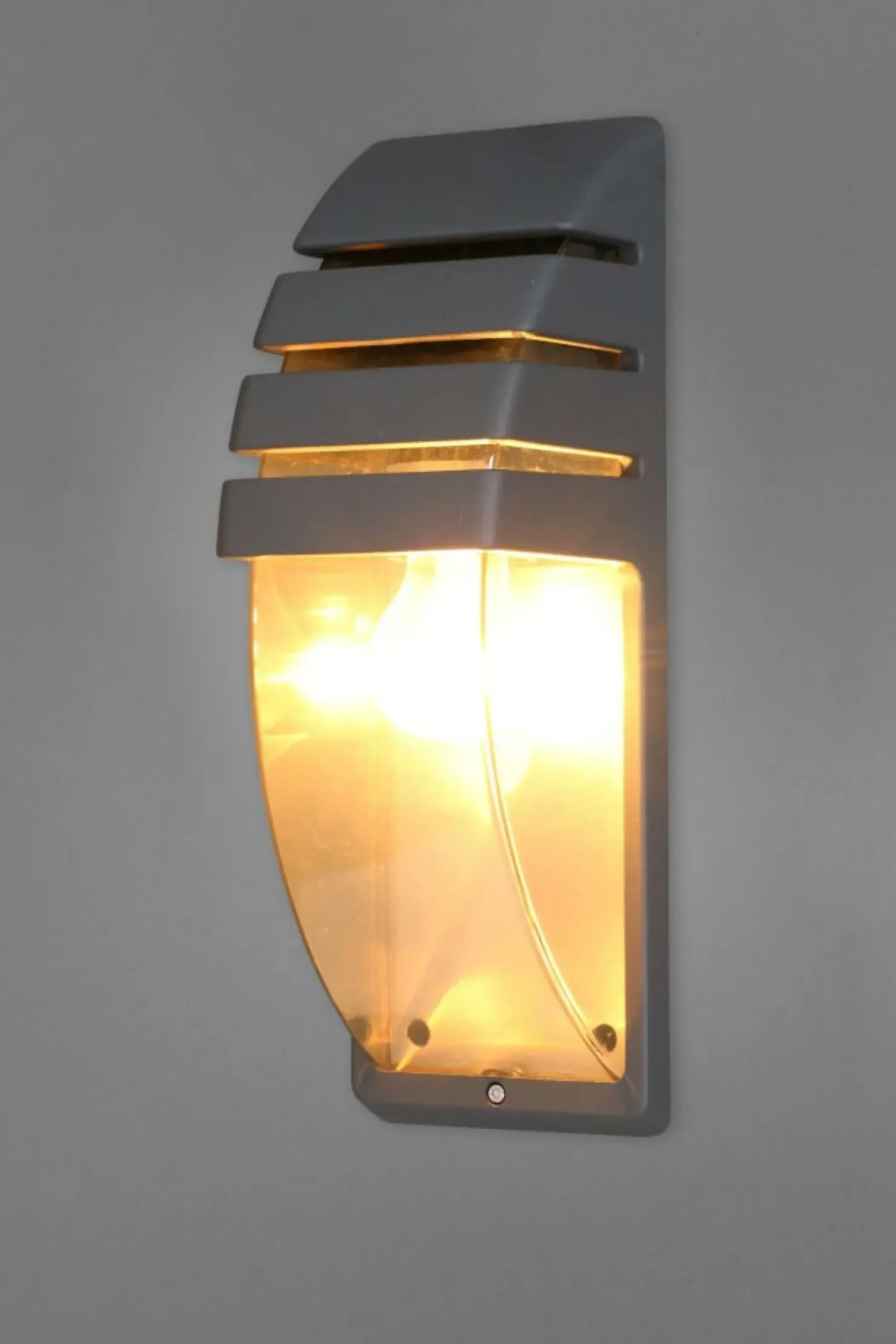 Minimalistyczna lampa mocowana na elewację 3393 MISTRAL | Kaja*Sklep Kaja Hot
