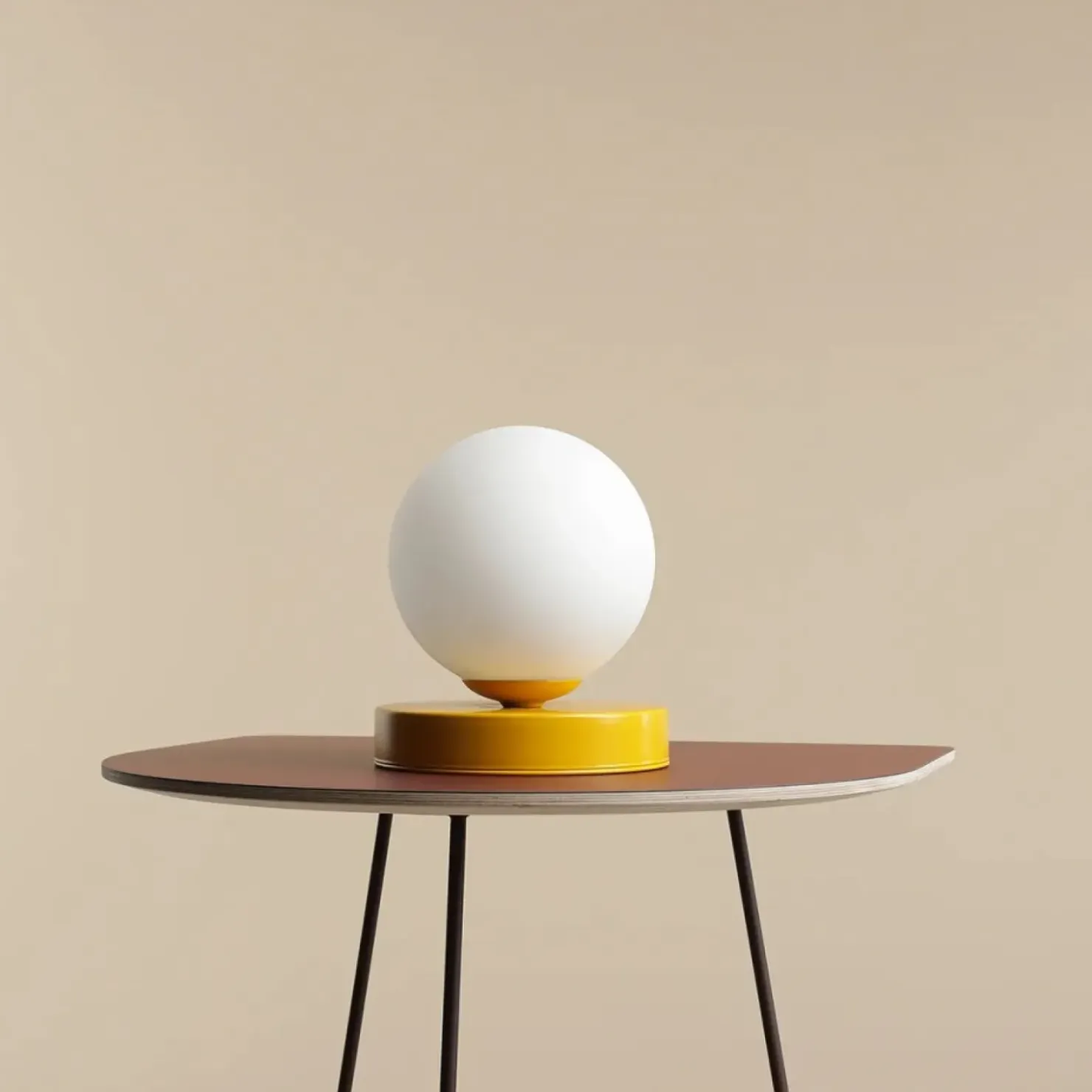 Modernistyczna lampka stołowa z kulą 1076B14_S z serii BALL | Kaja*Sklep Kaja Online