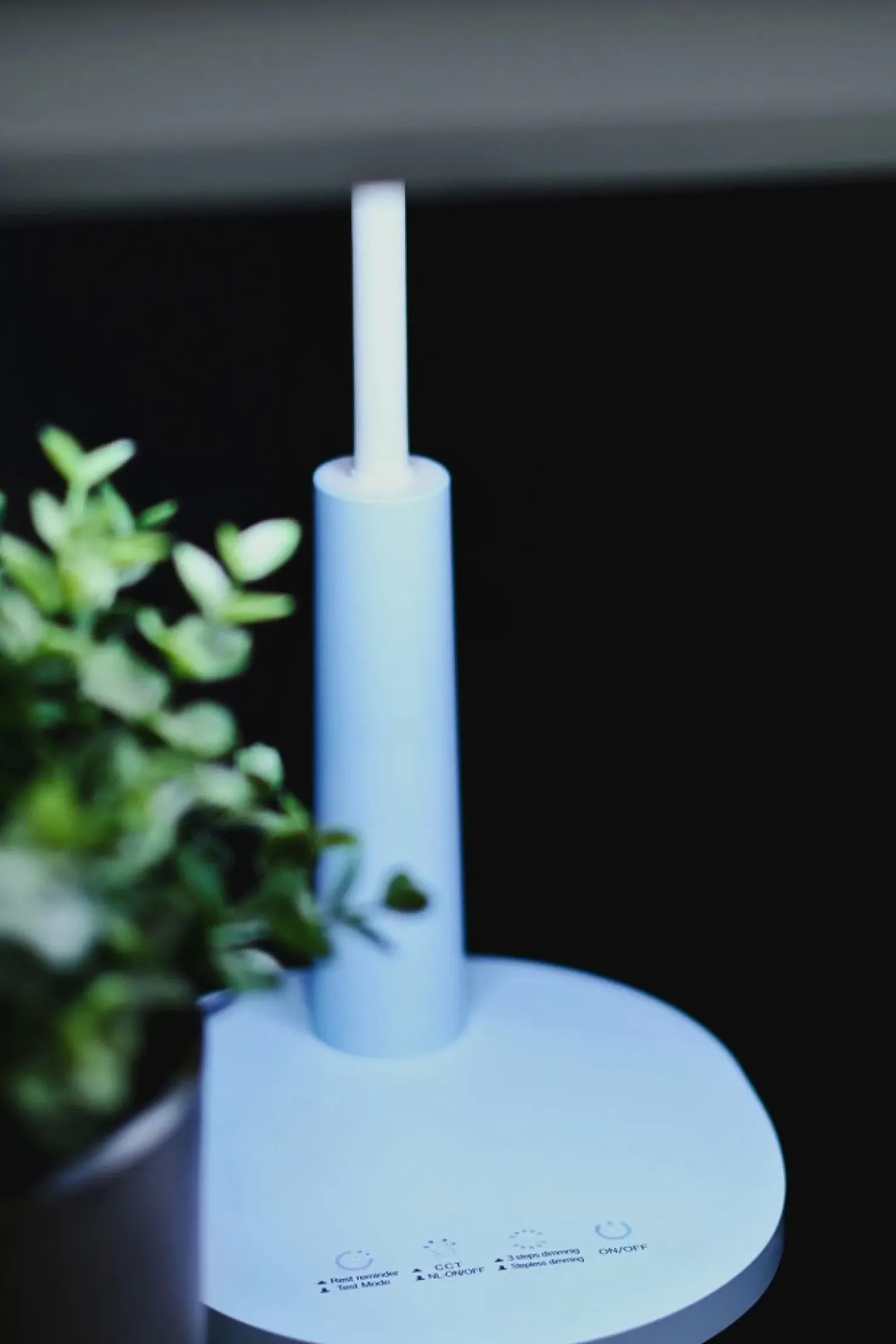 Niebieska lampka biurkowa, wbudowany LED K-BL1521 seria MILO*Sklep Kaja Online