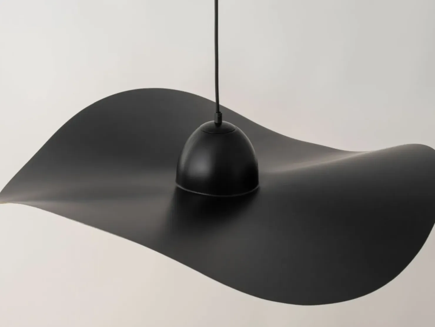 Shop Sklep Kaja Nietypowa, ozdobna lampa wisząca kapelusz SIG 32340 z serii KAPELLO L