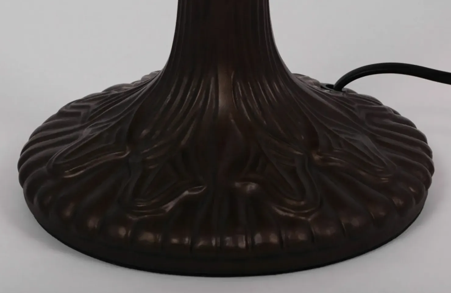Wyjątkowa lampa stołowa, do stylowego salonu K-G16835 z serii ROSE*Sklep Kaja Store