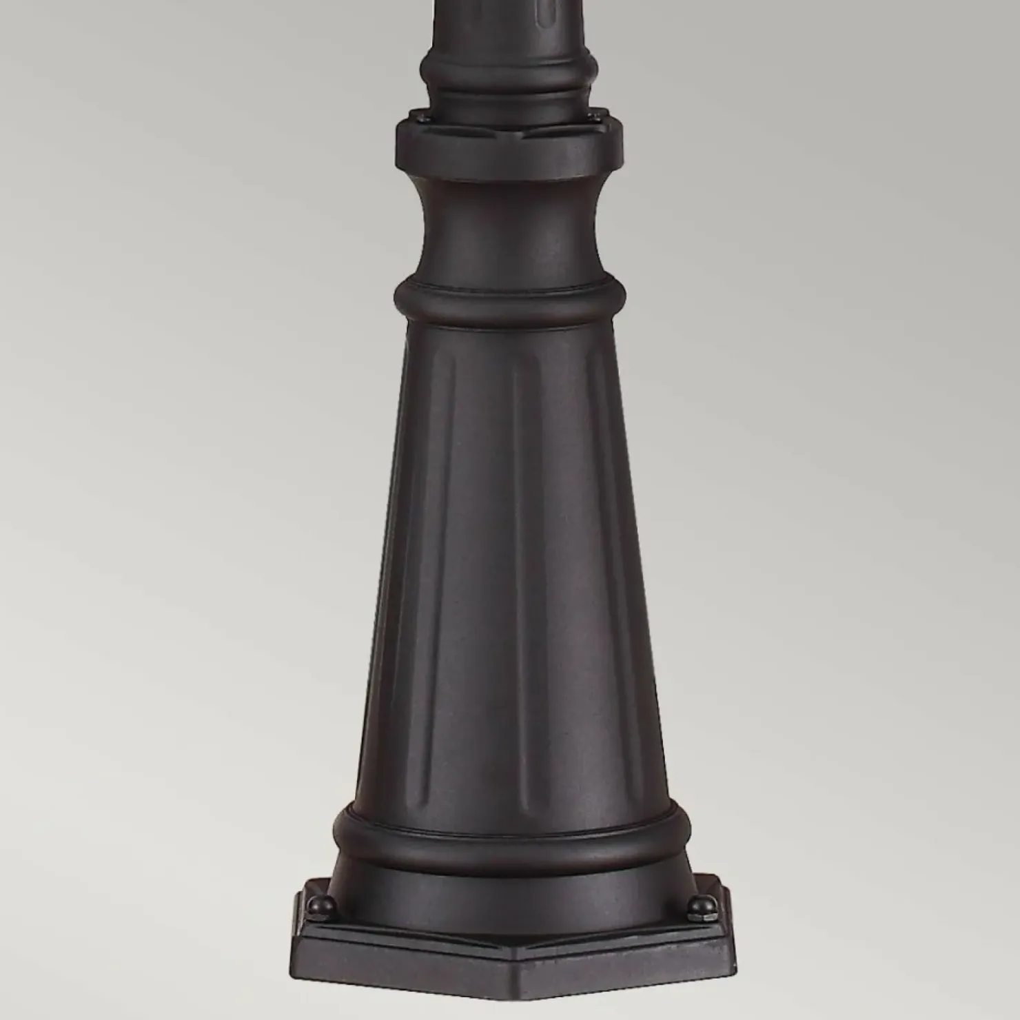 Wysoka lampa ogrodowa, czarna FE-COTSLN5-L-BK z serii COTSWOLD LANE*Sklep Kaja Shop