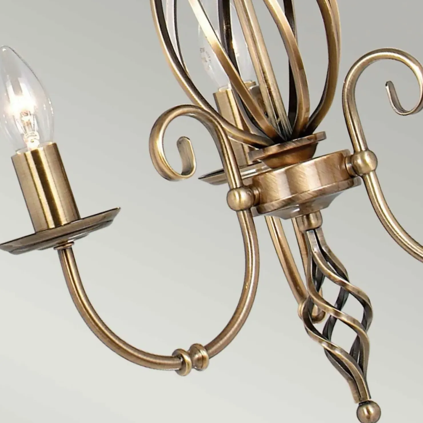Wytworna lampa wisząca do jadalni ART3-AGD-BRASS z serii ARTISAN*Sklep Kaja Hot