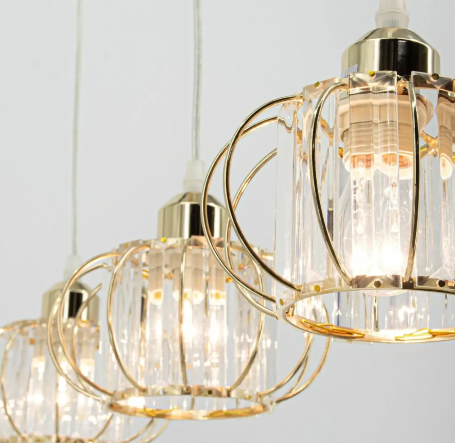 New Sklep Kaja Złota lampa wisząca z kryształkami 8221/3 TR z serii AC złoty